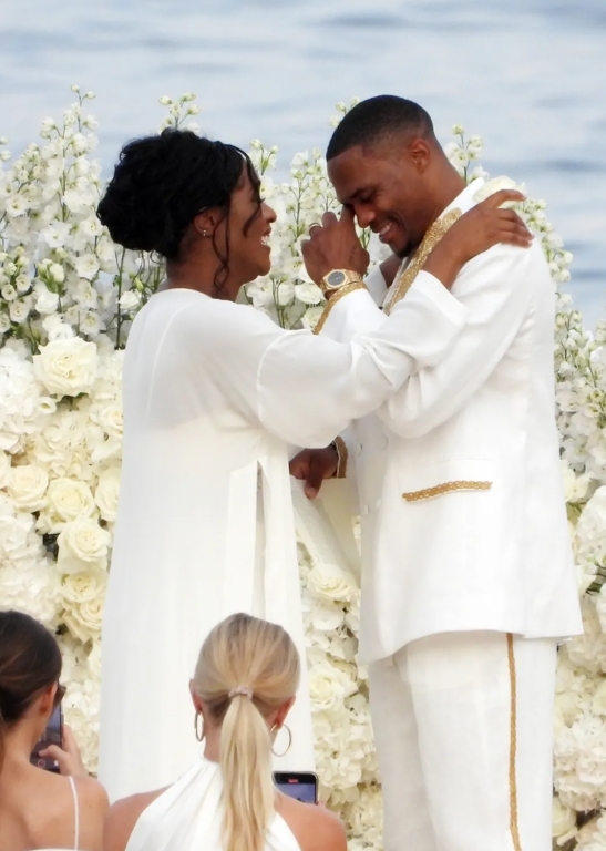 华体会官网-威少与爱妻意大利庆瓷婚 动情落泪再许终生