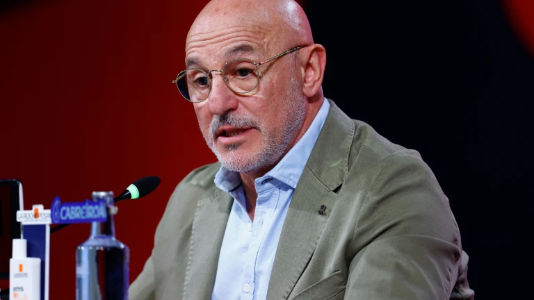 德拉富恩特谈贡萨洛：他有光明的未来，但进国家队不能急于求成